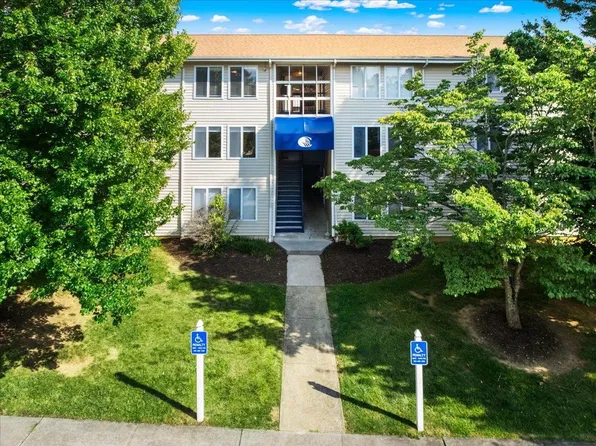 1730 Liberty Ln #B21, Blacksburg, VA 24060