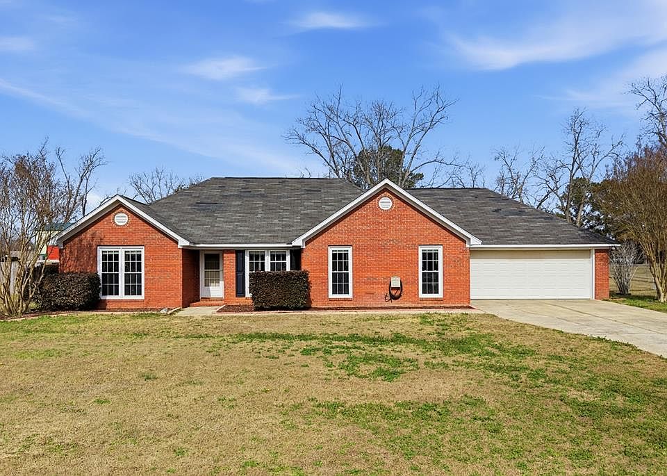 1st image of 137 Fowler Dr