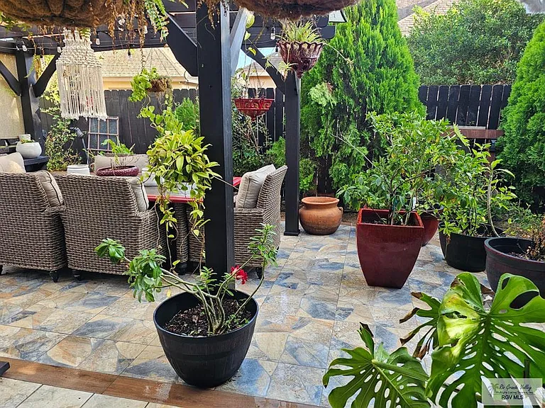 6855 Palo Azul Dr — Photo 16