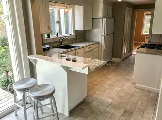 34 Fair Oaks Dr, Lexington, MA 02421