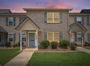 4208 Bentley Dr, Randleman, NC 27317