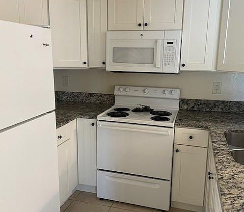 4th image of 1520 SE Royal Green Cir APT K206