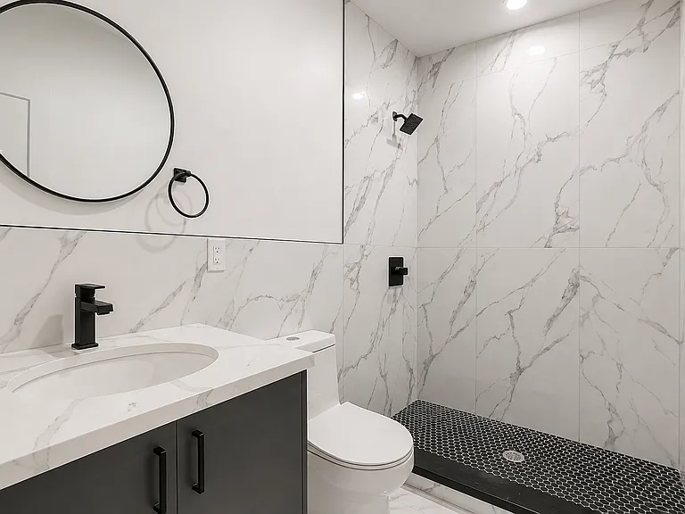 1012 Halsey St #3 — Photo 7