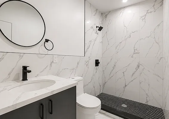 Bathroom, photo 2