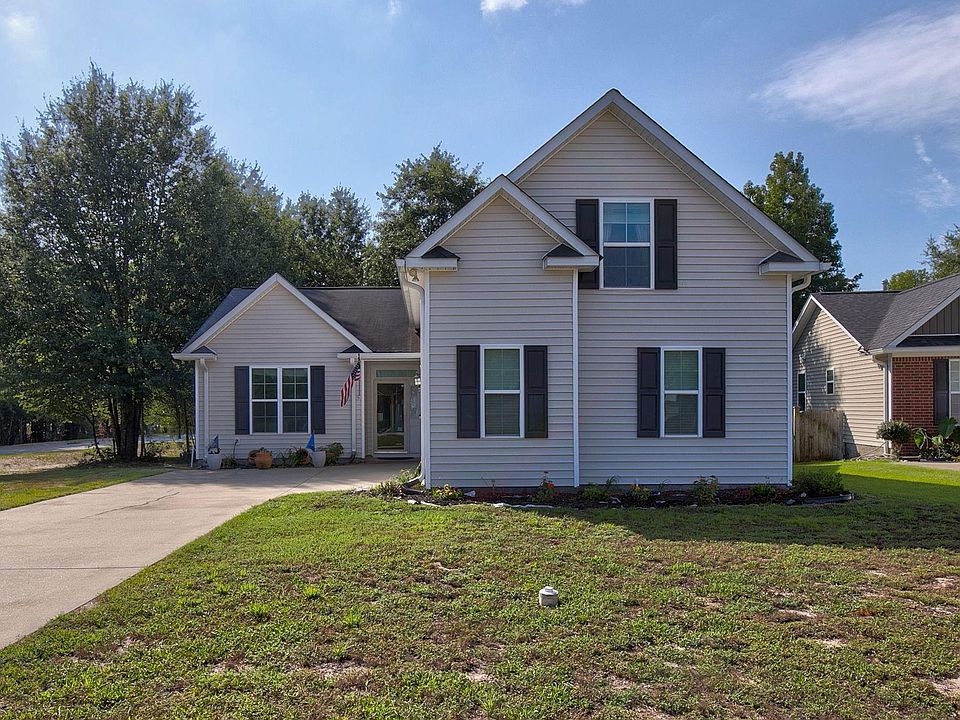 1st image of 5 Chillingham Cir