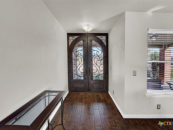 4th image of 113 Endeavour