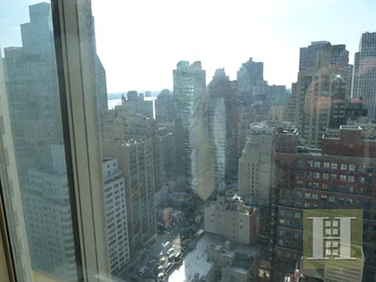 Rented by Halstead Real Estate | media 34