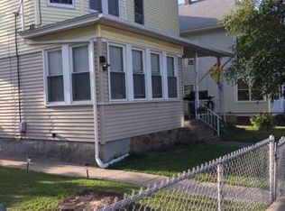 887 Park Ave #2, Woonsocket, RI 02895