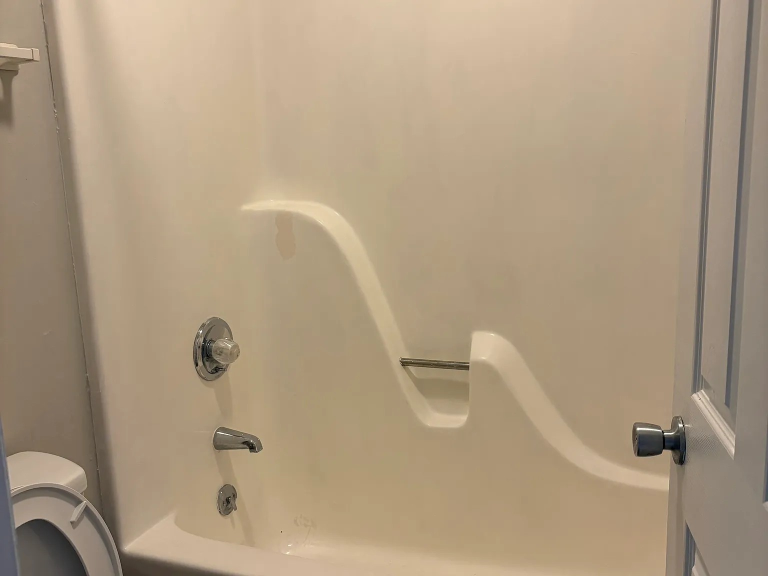 Studio, 260 sqft, $800 — Photo 4