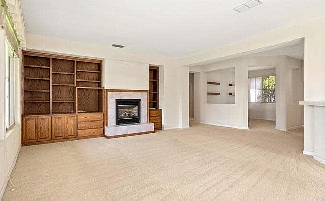 2nd image of 1040 Sun Park Ln