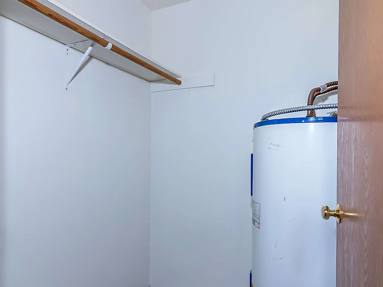 Closet Closet