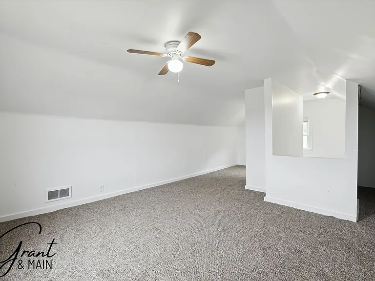 13926 Rockdale St — Photo 19