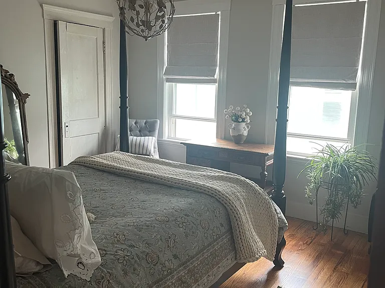 93 Woods Ave #2 — Photo 9