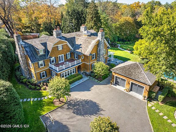 2nd image of 212 Bedford Rd