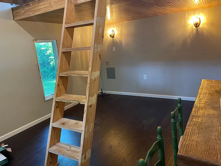 1509 Crozier Ave — Photo 7