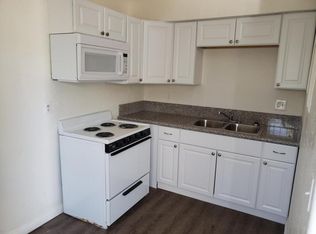 2108 Sunrise Ave, Las Vegas, NV 89101
