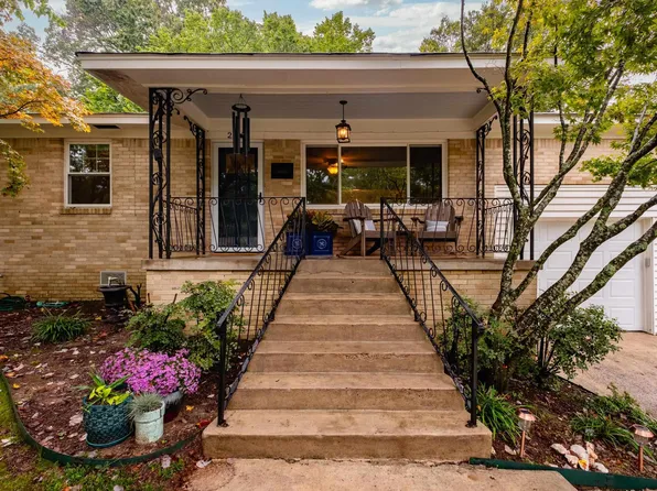 2101 Durwood Rd, Little Rock, AR 72207