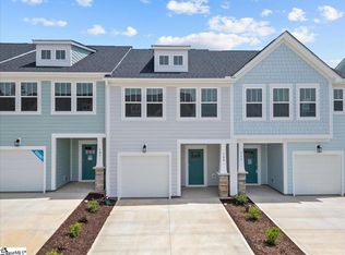 109 Cobden Ct, Simpsonville, SC 29681
