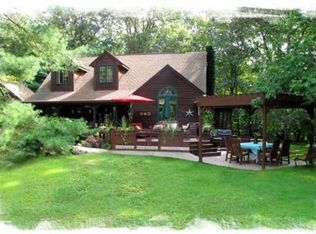 680 Mountain St, Sharon, MA 02067