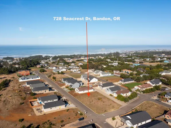 728 Seacrest Dr, Bandon, OR 97411