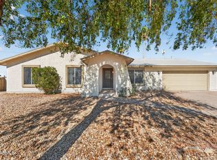 4418 W DESERT HILLS Drive, Glendale, AZ 85304