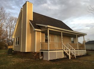 127 Fieldale Dr, Eden, NC 27288