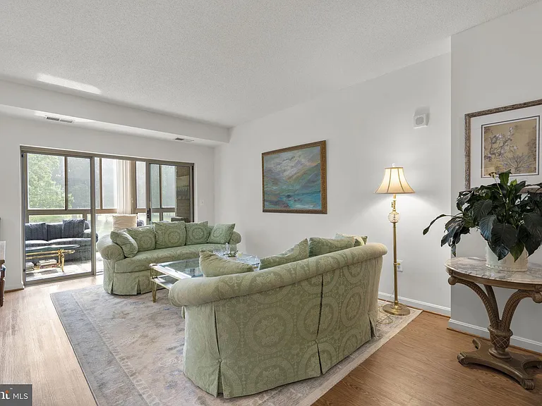 3005 S Leisure World Blvd #211 — Photo 9