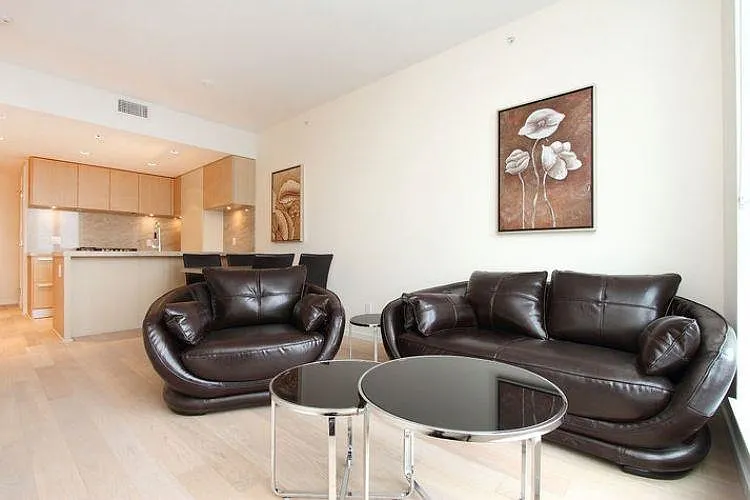 2 bed, 614 sqft, $3,500 — Photo 1