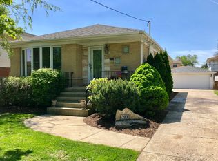 5733 W Maple Ave, Berkeley, IL 60163