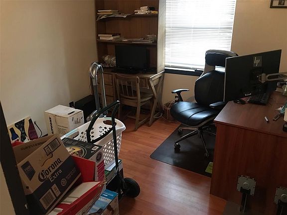 3rd image of 4613 Darla Dr