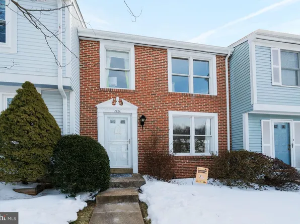 7724 Camp Alger Ave, Falls Church, VA 22042