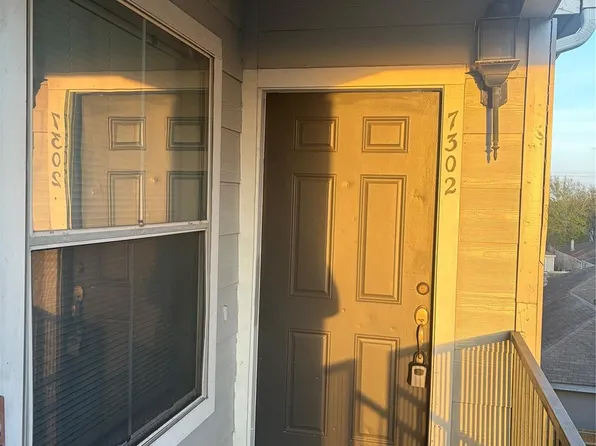 6289 Wilcrest Dr, Houston, TX