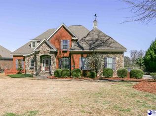 902 S Swan Cir, Florence, SC 29501