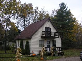 588 Poplar Dr, Gaylord, MI 49735