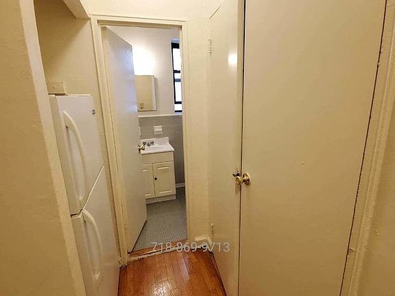 5th image of 38 Saint Pauls Pl #2J