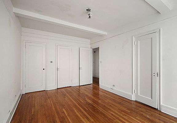 4th image of 115 W 86th St #5B
