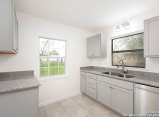 623 Dawnview Ln, San Antonio, TX 78213