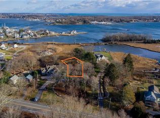 522 Noank Rd, Groton, CT 06355