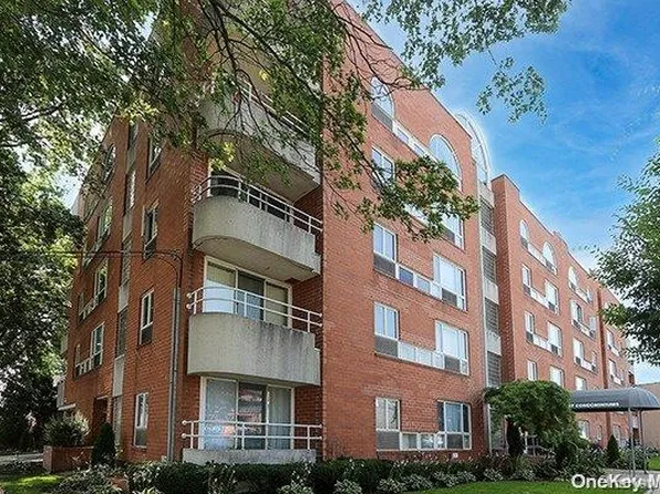 205 Mineola Boulevard #2F, Mineola, NY 11501