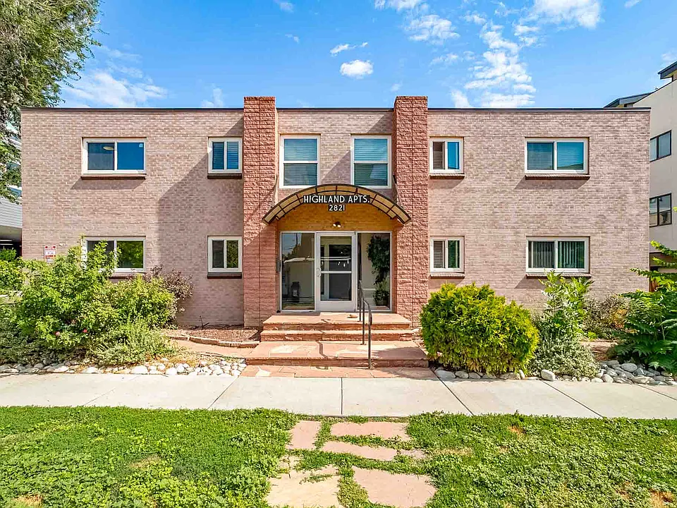Highland Apartments
