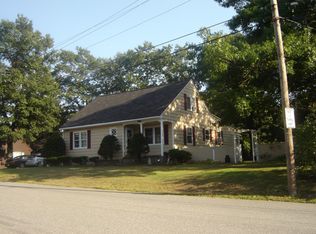 4 Standish Rd, Lawrence, MA 01843