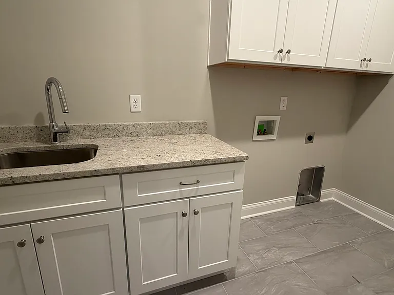 441 Adalynn Cir — Photo 9