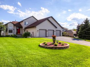 6040 151st Ln NW, Ramsey, MN 55303