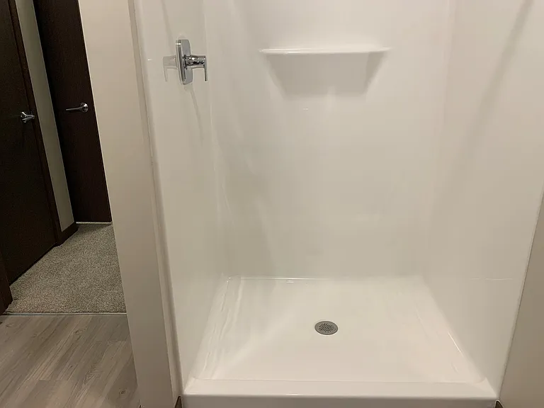 Bathroom B-View 2