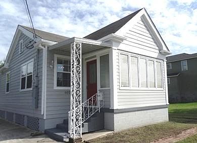 1st image of 6025 Vermillion Blvd