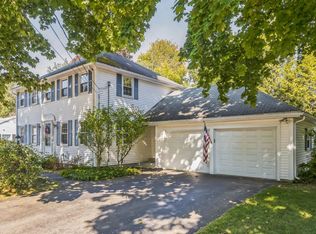 414 N Bend Dr, Manchester, NH 03104