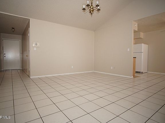 5th image of 10181 Lakeview Dr