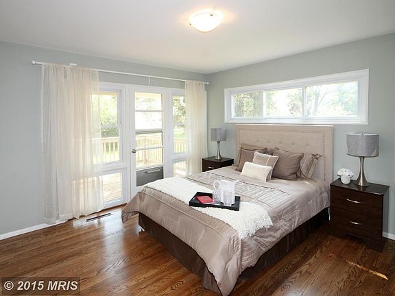 3rd image of 4025 Justine Dr