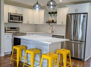 29 Glenn Rd, North Haven, CT 06473