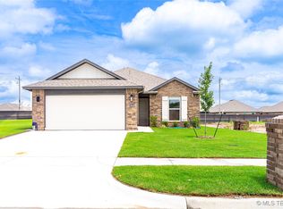 10905 S 272nd East Ave, Coweta, OK 74429